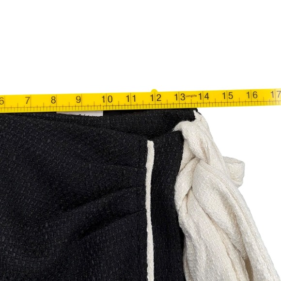 Able Los Angeles‎ Black Tweed Wrap Mini Skirt with Cream Bow Accent Size S - Picture 6 of 7